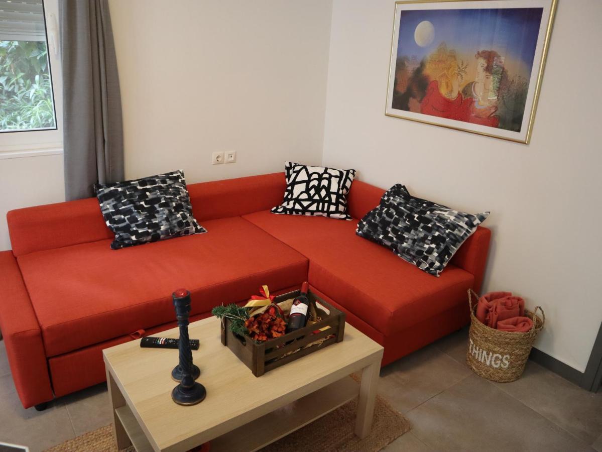 Nefeli Apartment เอเธนส์ ภายนอก รูปภาพ
