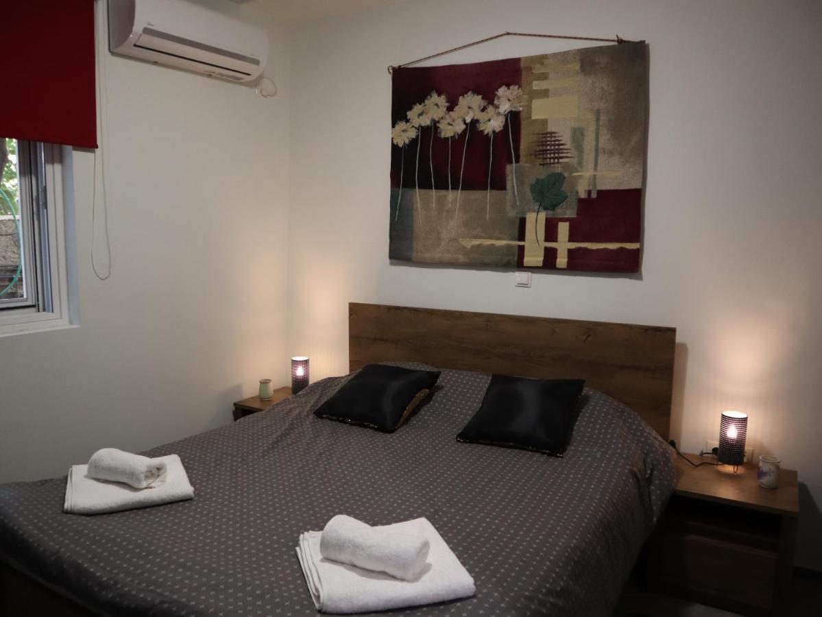 Nefeli Apartment เอเธนส์ ภายนอก รูปภาพ