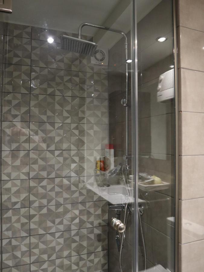 Nefeli Apartment เอเธนส์ ภายนอก รูปภาพ