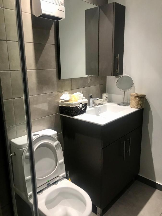 Nefeli Apartment เอเธนส์ ภายนอก รูปภาพ