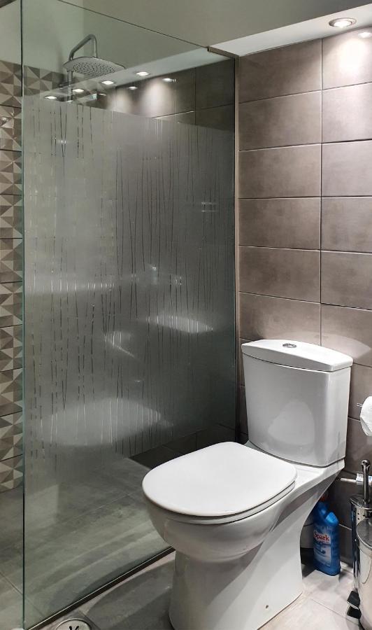 Nefeli Apartment เอเธนส์ ภายนอก รูปภาพ