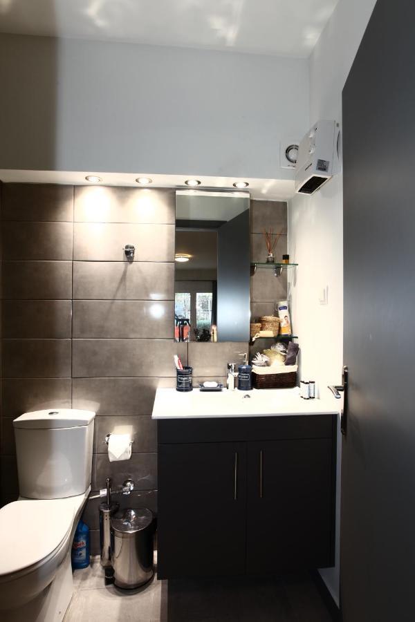 Nefeli Apartment เอเธนส์ ภายนอก รูปภาพ