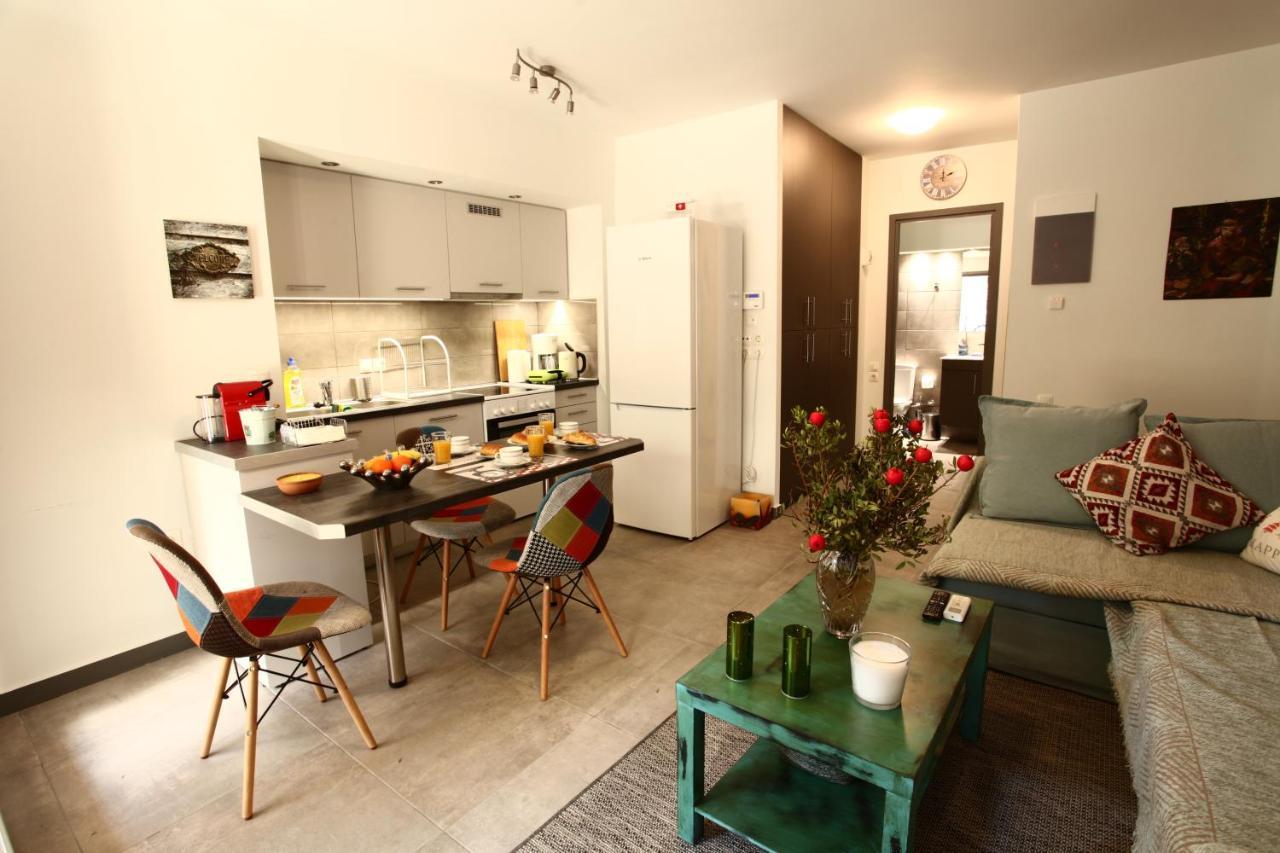 Nefeli Apartment เอเธนส์ ภายนอก รูปภาพ