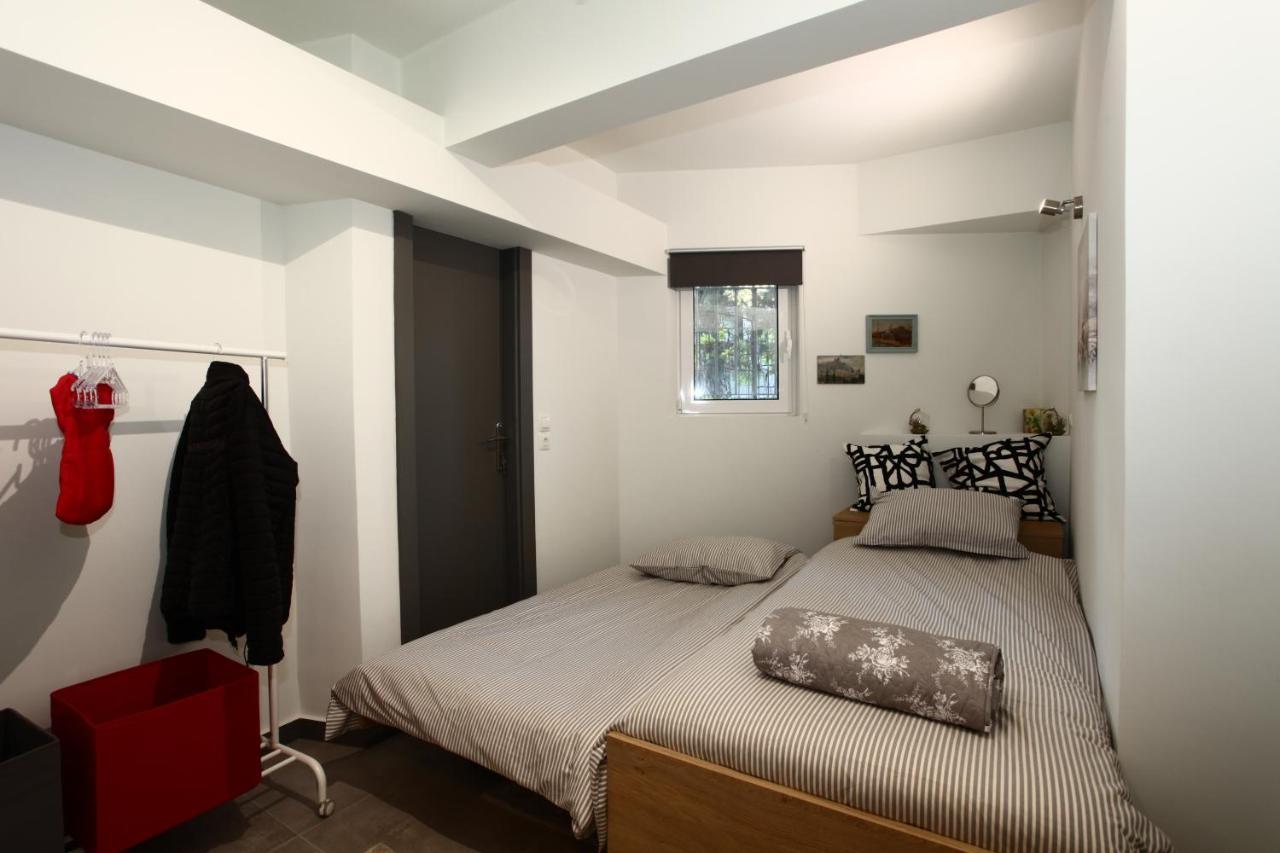 Nefeli Apartment เอเธนส์ ภายนอก รูปภาพ